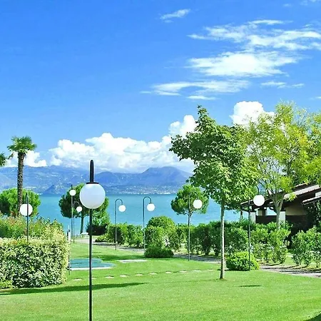 Le Corti Del Padenghe * Padenghe sul Garda
